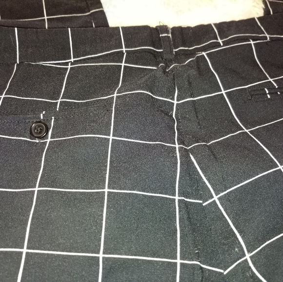 Trousers - Picture 4 of 4